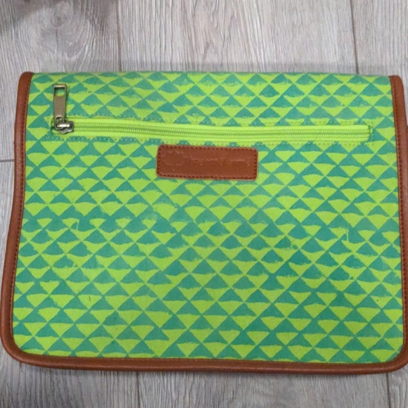 All over print green purse/satchel - Picture 2 of 2